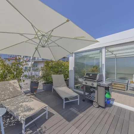 La Terrazza Sul Lago 韦尔巴尼亚